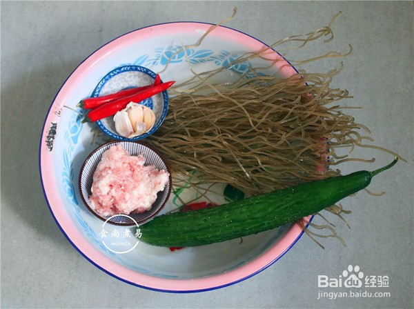 黄瓜肉糜炒粉条的制作方法