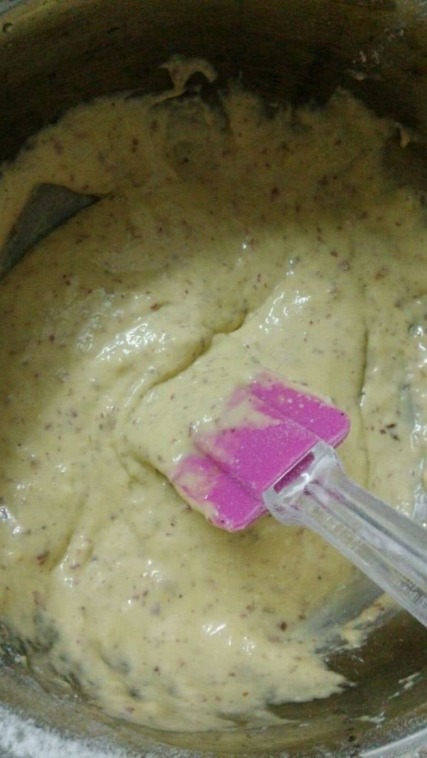 玫瑰花香戚风蛋糕