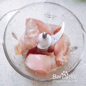 怎么做出美味的鸡胸肉丸