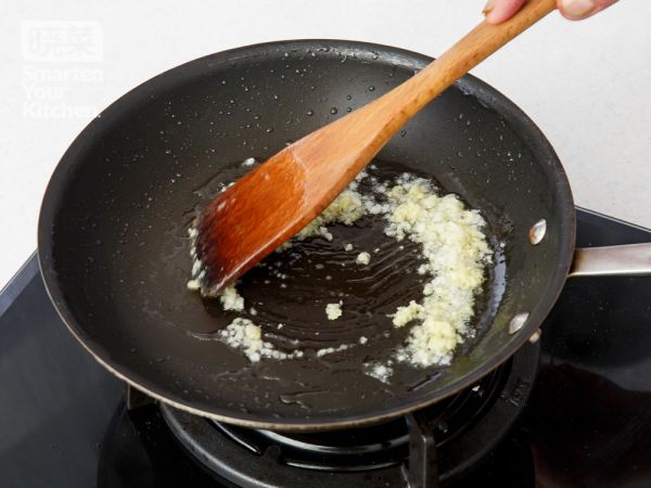 烤鸭薄饼包京酱牛肉丝