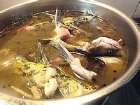 家常菜——辣酸汤黄蜡丁(黄鸭叫)——制作方法