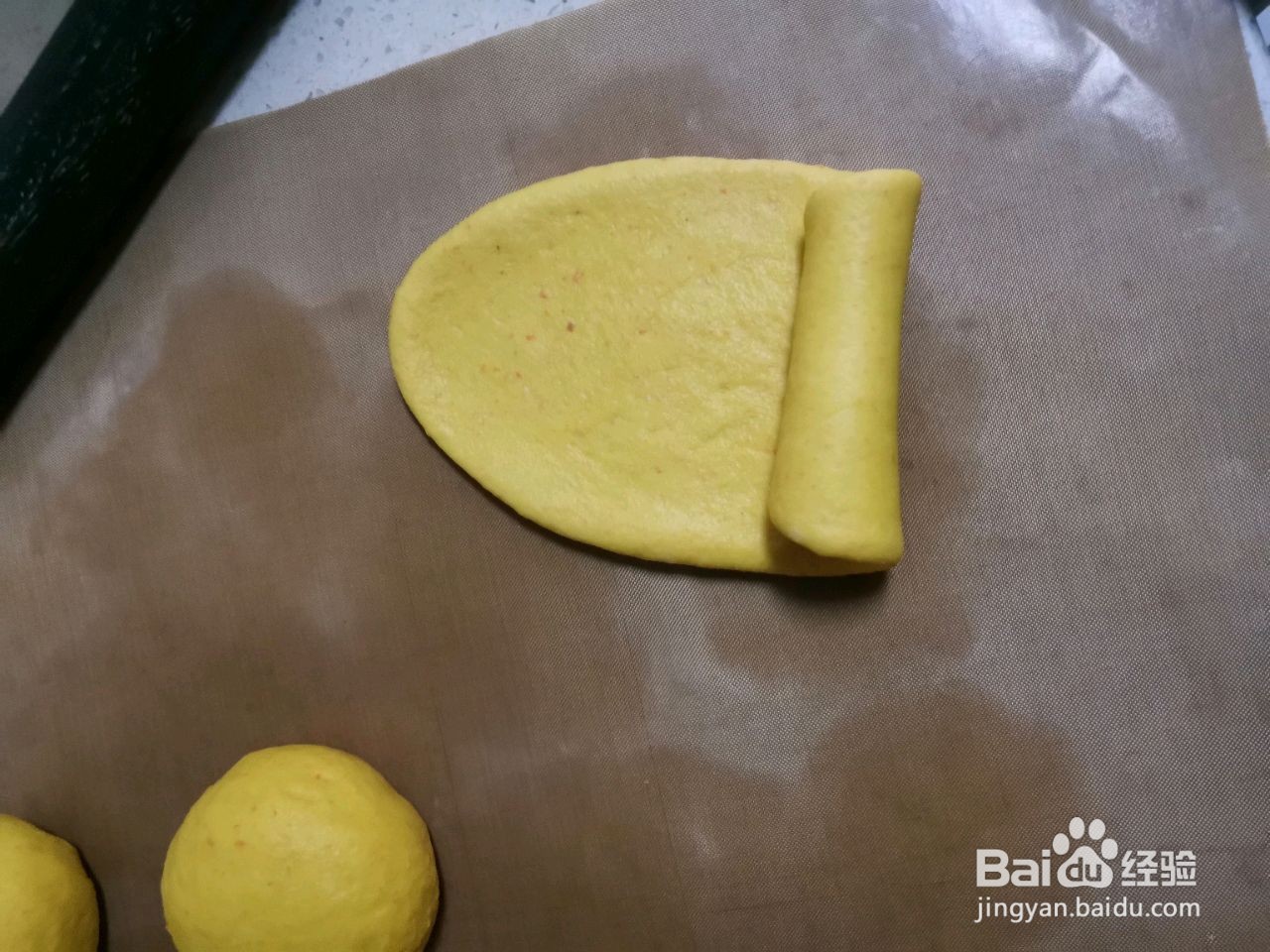 胡萝卜玉米面餐包怎么做