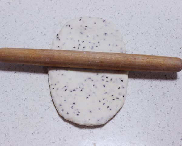 西瓜薯黑芝麻吐司