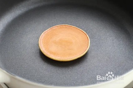 怎么做无油香蕉酸奶松饼