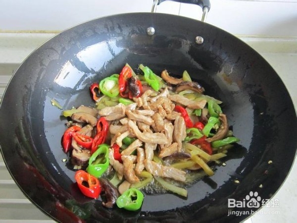榨菜香菇炒肉的制作方法