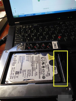 笔记本电脑可以接两个硬盘吗