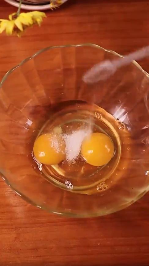 怎样做酸奶蛋饼