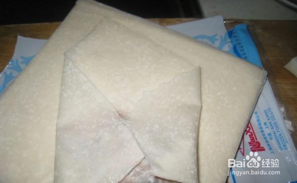 一步步做馋嘴的黑木耳瘦肉春卷