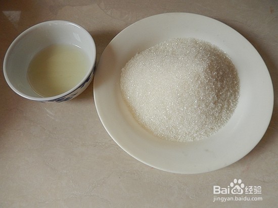 如何使用面包机做果酱：草莓果酱