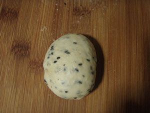 火龙果芝麻小排包