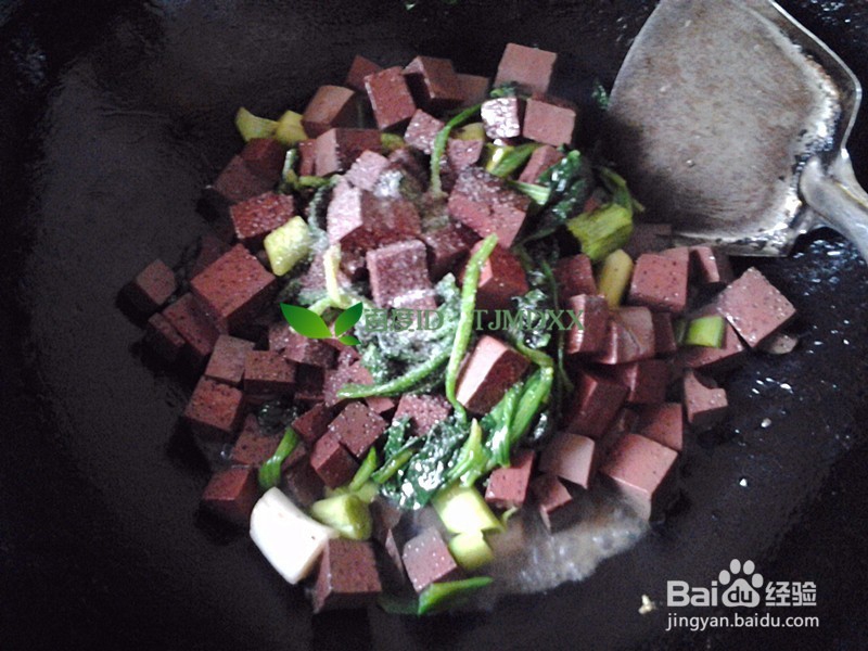 怎么做好吃的菠菜蒜苗炒猪血
