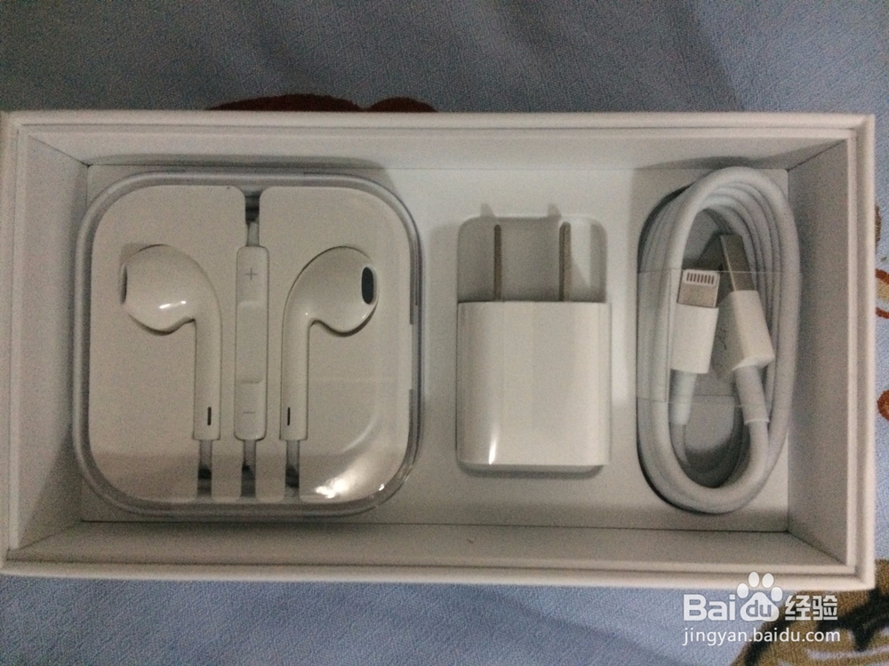 iPhone SE的开箱晒物