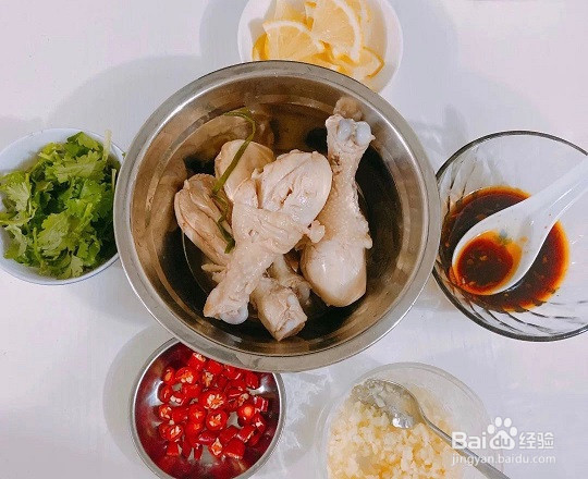 凉拌手撕柠檬鸡的做法