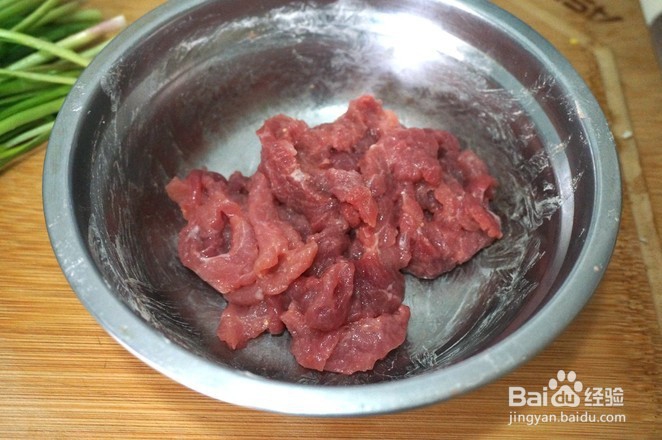 牛肉韭菜豆腐丝的做法