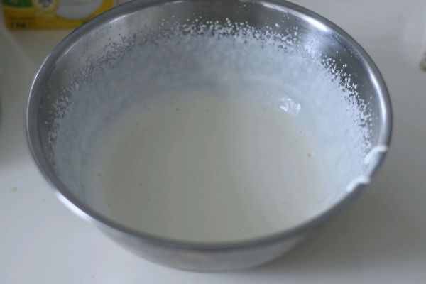 红茶棉花糖脆片慕斯