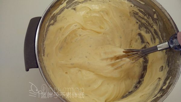 青柠海绵纸杯蛋糕