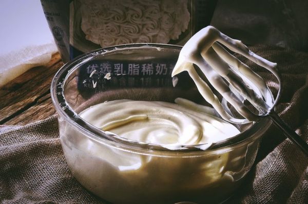 奶油水果可丽饼