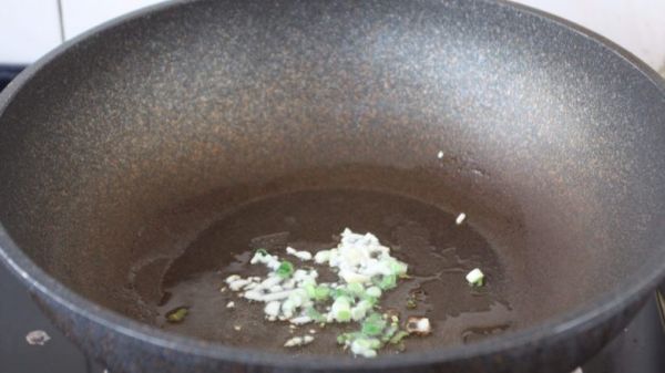 番茄金针菇肥牛卷