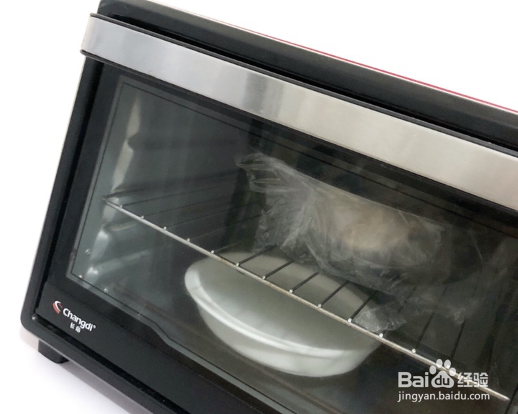 美味面包夹香肠的做法