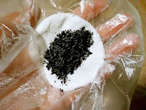 桂花黑芝麻汤圆