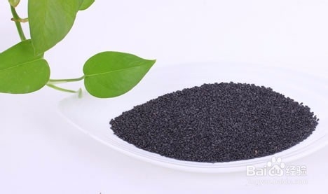 掉头发的人应该吃什么？不能吃什么？