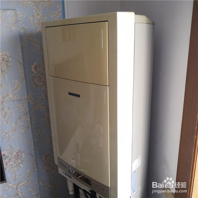 如何维修空调进风口面板不能自动关闭打开的办法