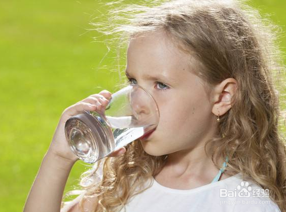 宝宝如何科学的喝水？