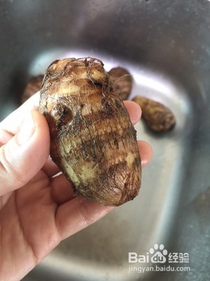芋儿烧鸡怎么做好吃怎么做芋儿烧鸡呢