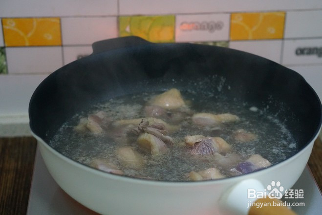 茶油莲藕炖鸭汤