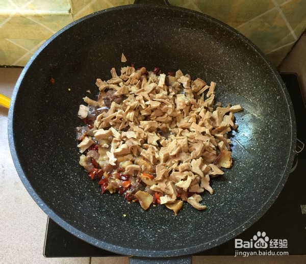 笋干炒腊肉的制作方法