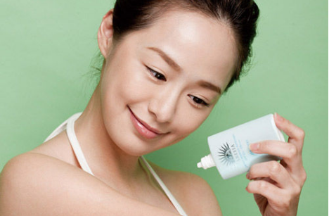 油性皮肤用什么防晒霜