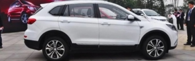 幻速s6尾门应急键在哪