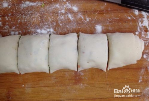 椒盐火腿葱香卷怎么做好吃？家常教程