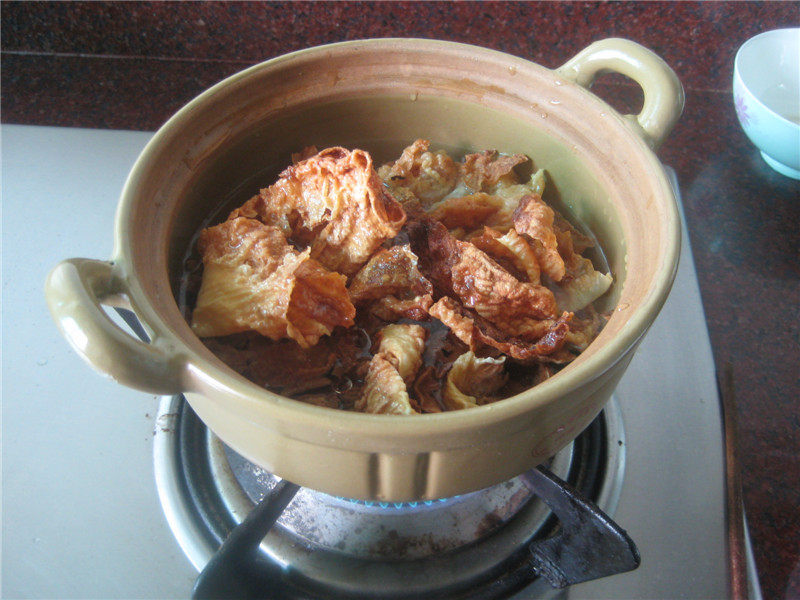 腐竹针菜羊肉丸汤的做法，妈妈们快收！