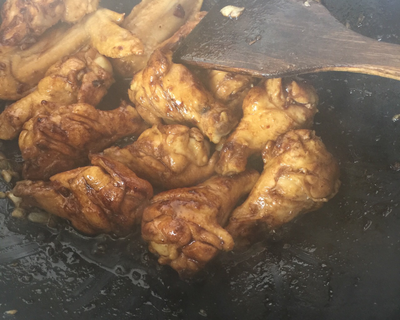 教你做红烧鸡腿，味道美极了