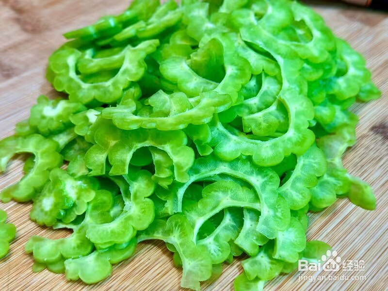 怎么做苦瓜炒蛋(凉瓜炒蛋)