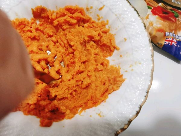 香甜拉丝焗红薯