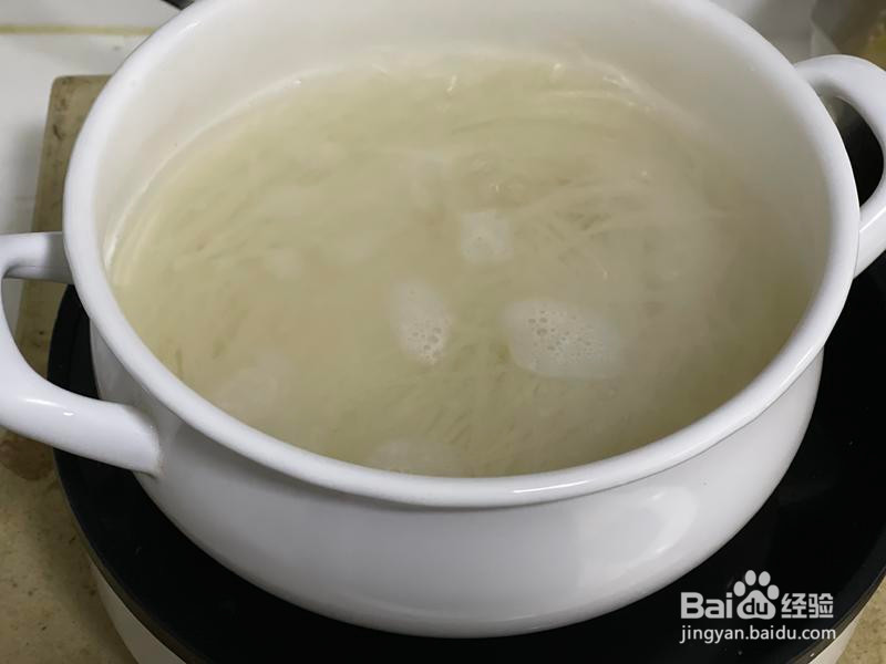 各种简单的酸辣粉酸菜粉的做法