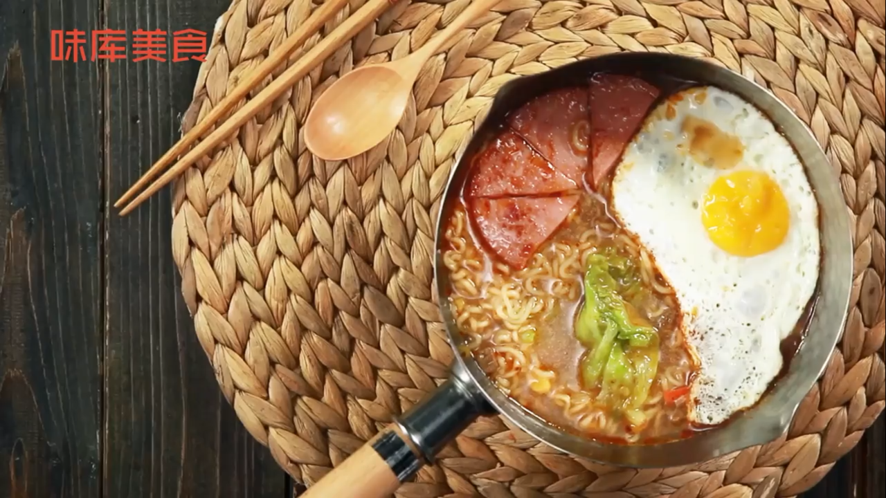怎么做餐蛋面