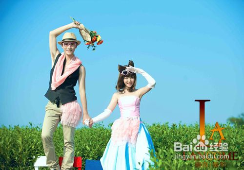 要拍婚纱了,爱美的新娘应该选择什么样的发型