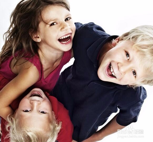 教育孩子懂礼貌,有哪些行为是不对的?