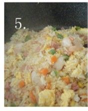 沙爹炒饭——用隔夜饭变身的美味炒饭