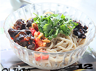 详解北方特有的传统消暑面食——【豆面饸饹】