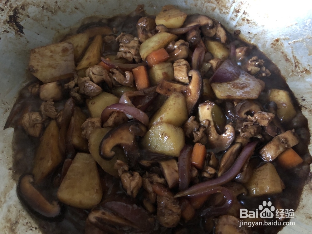 香菇土豆鸡肉焖饭简单家常做法