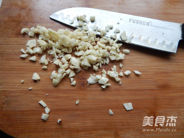 凉拌黄瓜卷的做法