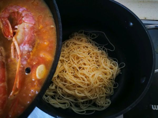 阿根廷红虾咖喱意面