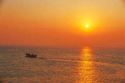 迎着太阳出发的唯美句子有哪些