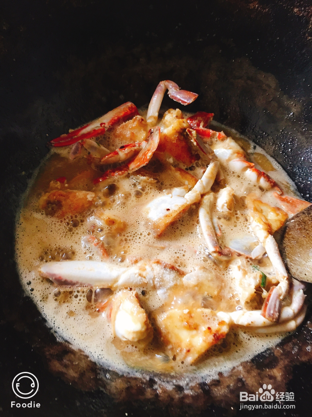 自己做梭子蟹炒年糕海鲜美食