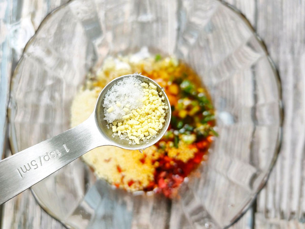 松花皮蛋拌豆腐