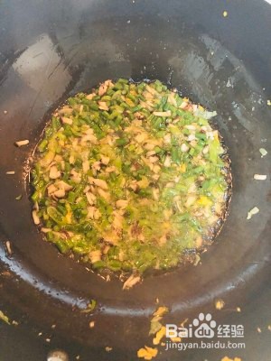 鸡蛋炸酱面的做法